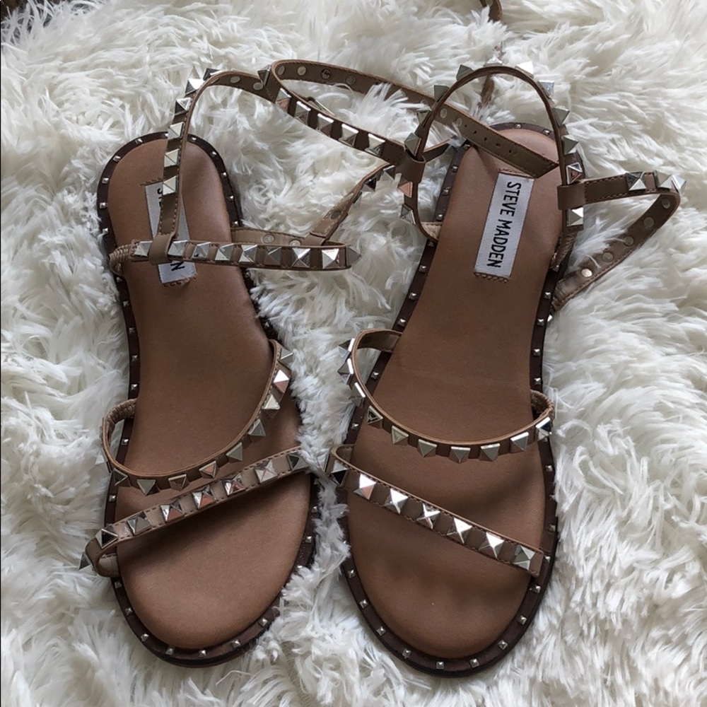 Like new Steve Madden sandals